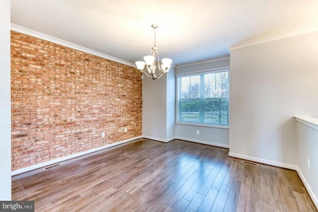 Foto del edificio - 22559 Clarksburg Rd