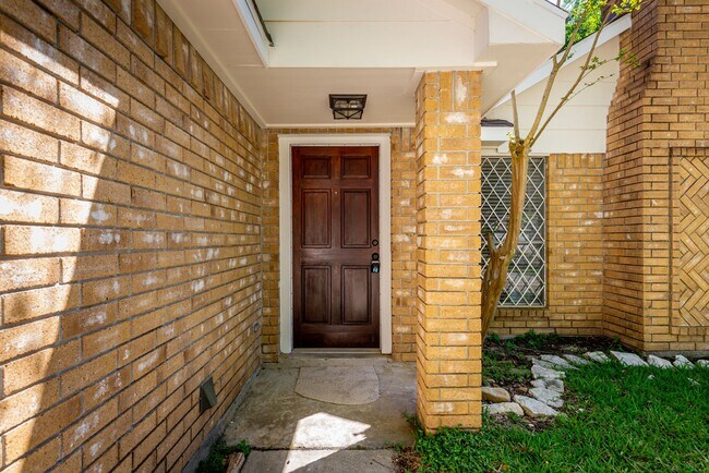 Foto del edificio - 412 Meadowpoint Dr