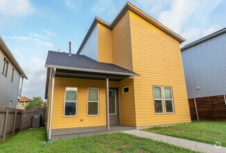 Building Photo - 5825 Pinon Vista Dr