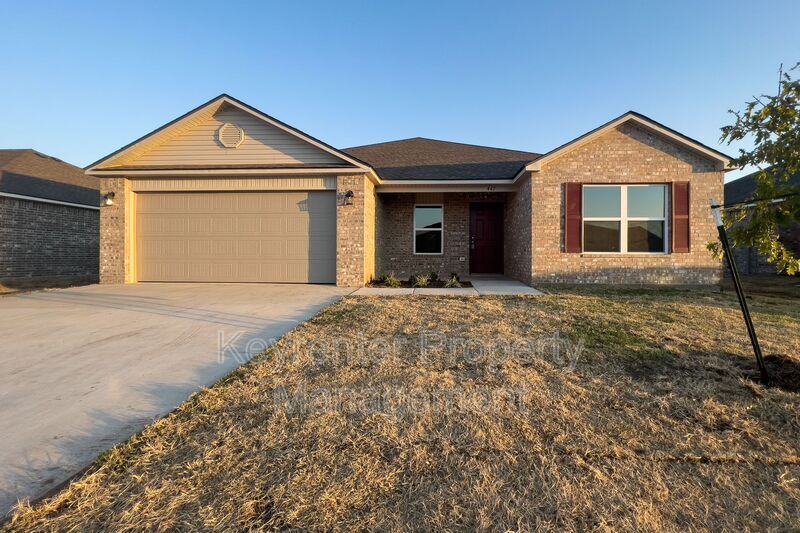 442 SE 7th Pl, Newcastle, OK 73065 House Rental in Newcastle, OK