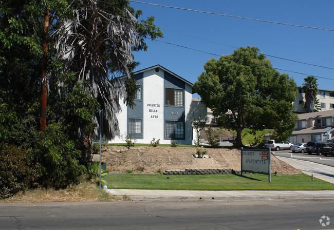 Foto del edificio - Granite Hills Apartments