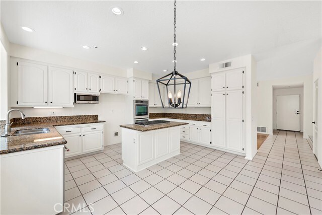 Foto del edificio - 8 Via Jazmin