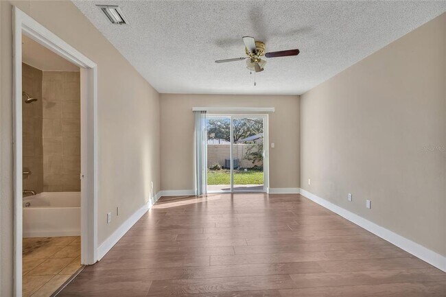 Foto del edificio - 6237 Weston Ln Ct