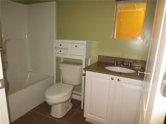 Bathroom - 9 Edison Ave