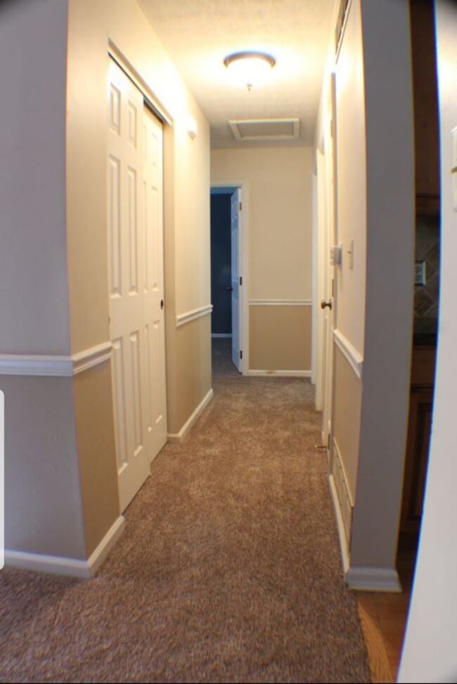 Building Photo - 2709 Surfside Dr