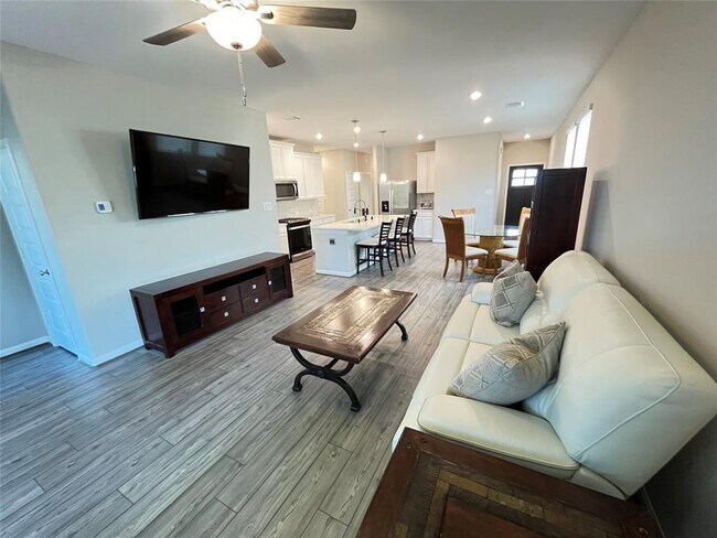 Foto del edificio - 2039 W Darlington Oak Ct