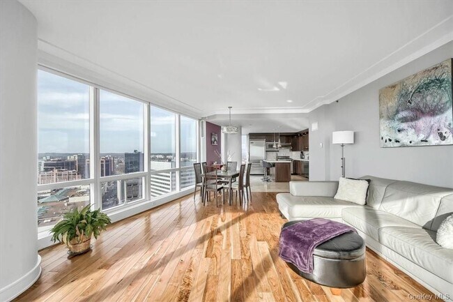 Foto del edificio - 1 Renaissance Square