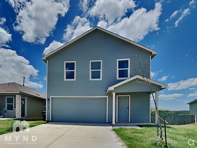 Building Photo - 9007 Lunar Cove
