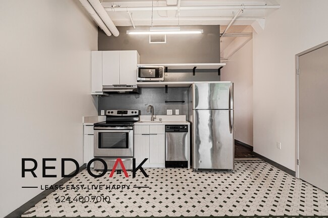 Foto del edificio - 430 S Broadway