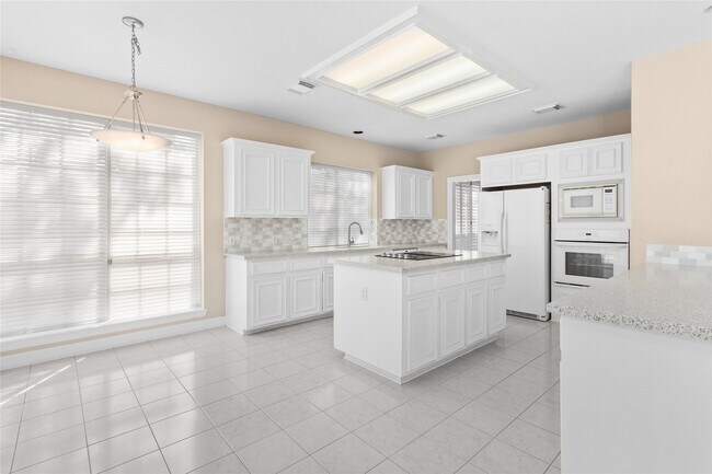 Foto del edificio - 19018 Polo Meadow Dr