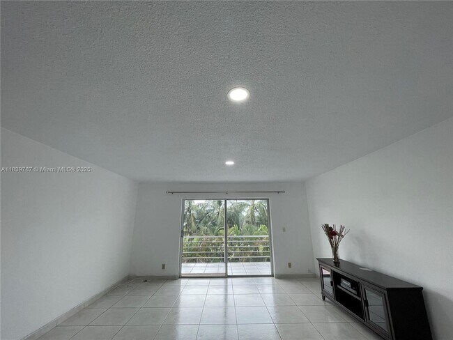 Foto del edificio - 1445 Atlantic Shores Blvd