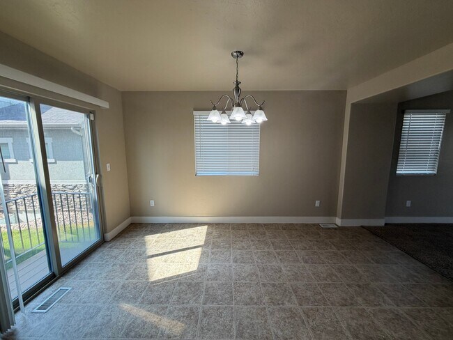 Foto del edificio - 5168 Windom Rd