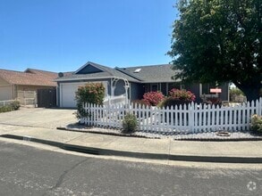 Building Photo - 1701 Ventura Way