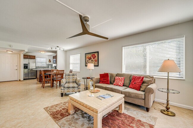 Foto del edificio - 190 Pebble Beach Blvd