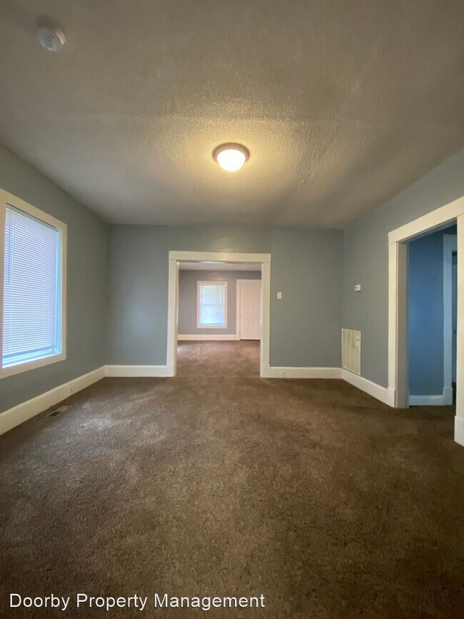 Building Photo - 2 br, 1 bath House - 3813 Central Ave