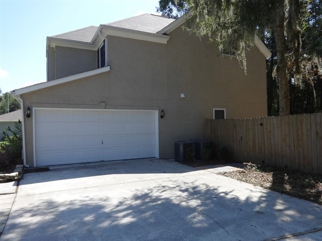 Building Photo - 115 Saint Ives Way