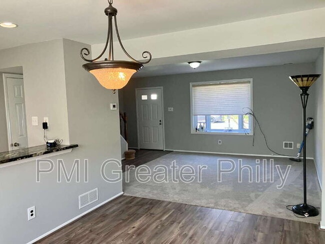 Foto del edificio - 2466 Brandon Ct