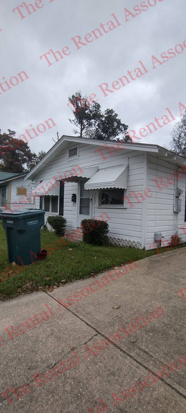 Foto del edificio - 204 Magnolia St