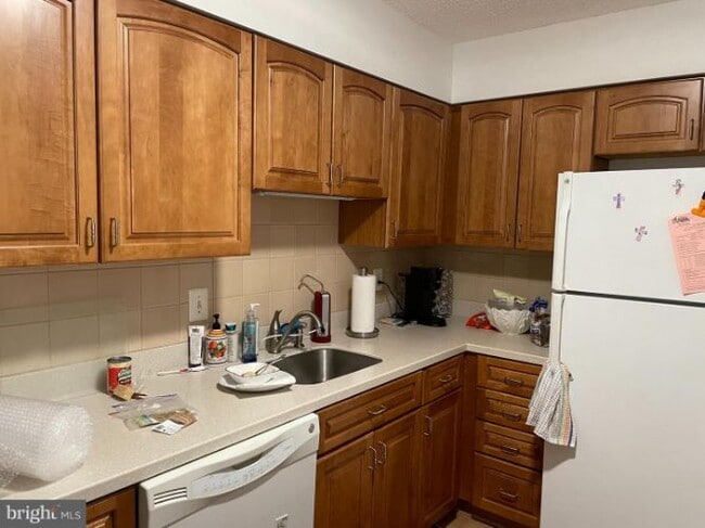 Building Photo - 3330 N Leisure World Blvd