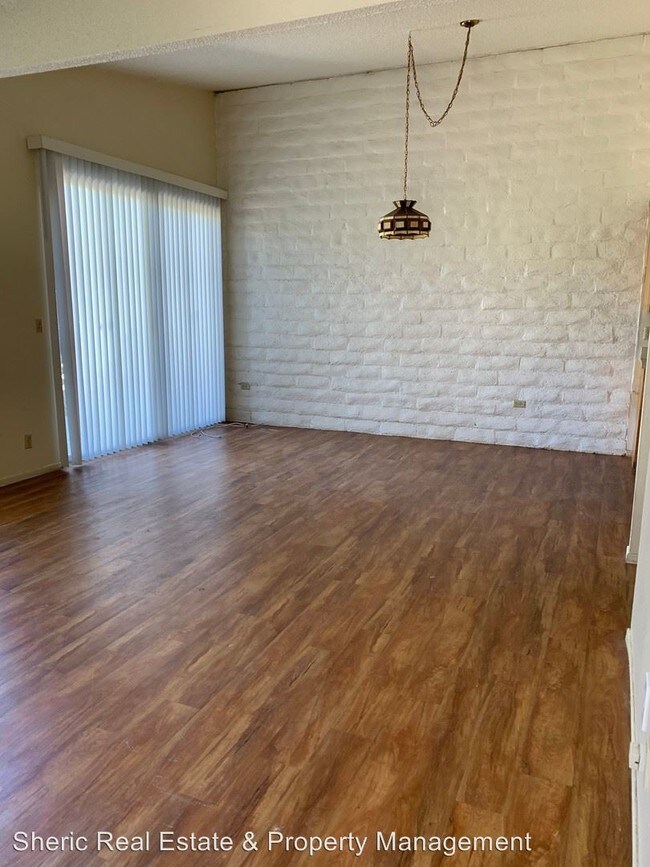 Foto del edificio - 2 br, 2 bath House - 55200 Airlane Dr. 11A
