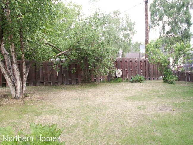 Building Photo - 3 br, 2 bath House - 1544 Hilton Ave