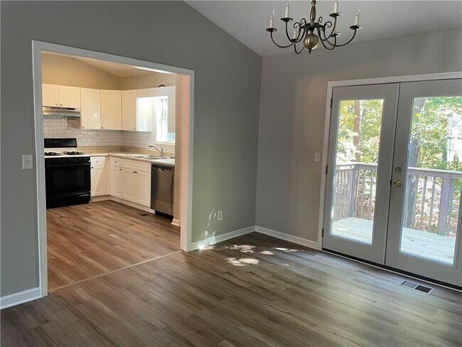 Foto del edificio - 3359 Tia Trace NW