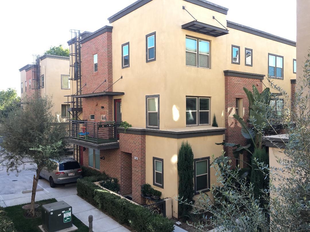 Primary Photo - 140 E Olive Ave