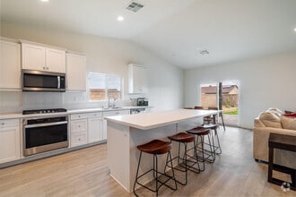 Building Photo - 44721 Melkesian Blvd