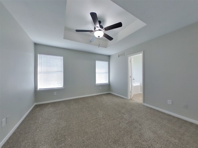 Foto del edificio - 21918 Willow Shade Ln