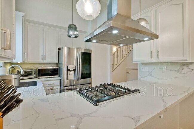 Foto del edificio - 230 Bryant St