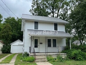 Building Photo - 917 Birch St