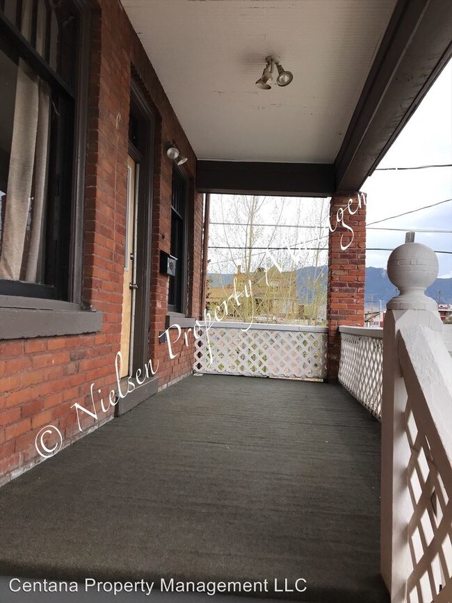 Foto del edificio - 61-67 W Gold St