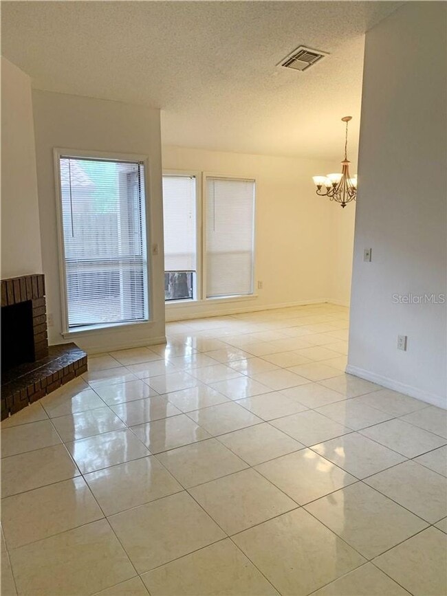 Foto del edificio - 2 Bedroom, 2 Bath Condo in Winter Park!
