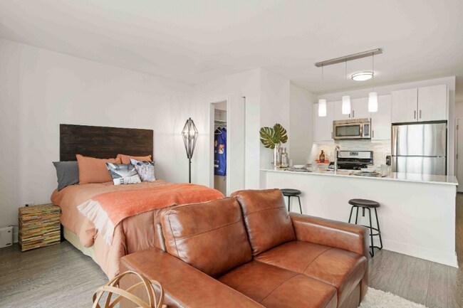 Foto del edificio - 11 E 9th St