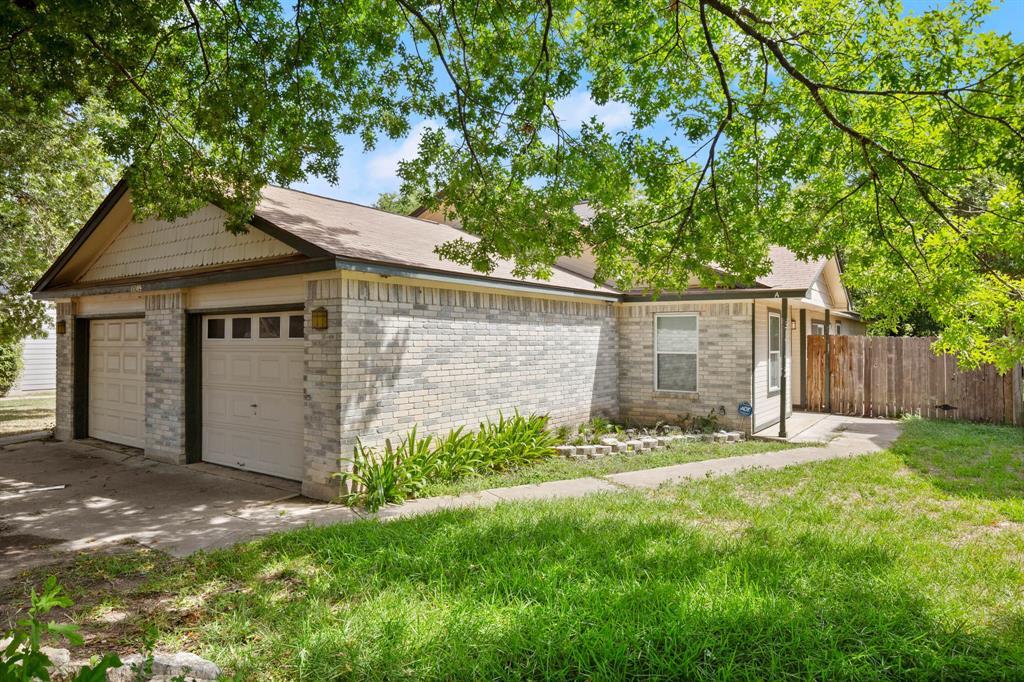 Primary Photo - 13309 Saddlebrook Trail