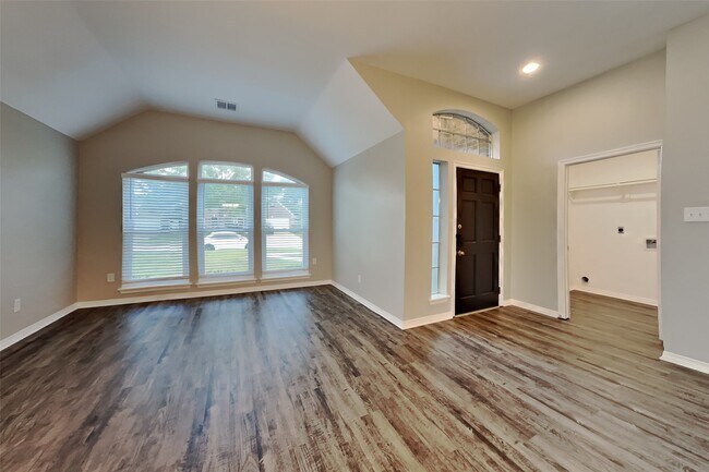 Foto del edificio - 6506 Garden Canyon Dr