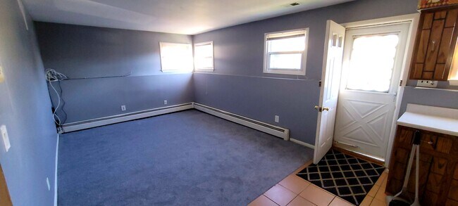 Building Photo - 173 Foster Rd