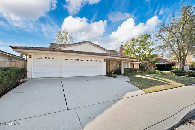 Building Photo - 32022 Grenville Ct