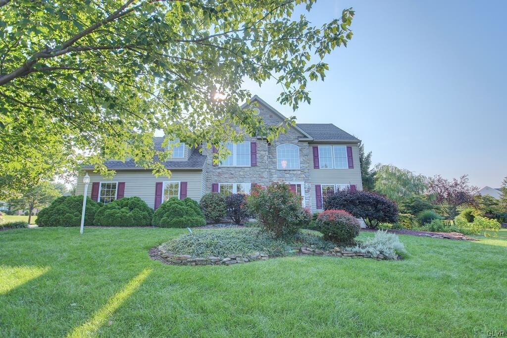 5818 Meadow Dr, Orefield, PA 18069 House Rental in Orefield, PA