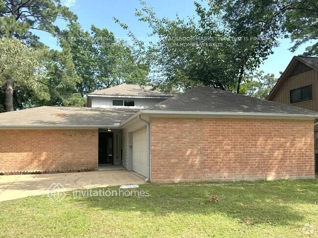 Building Photo - 6902 Fawn River Dr