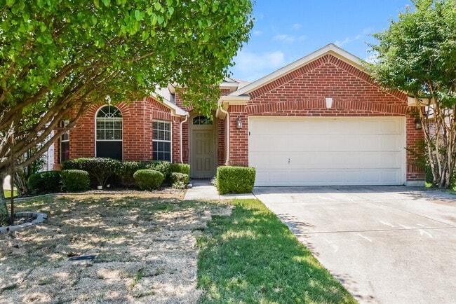 Building Photo - 906 Oak Hollow Ln