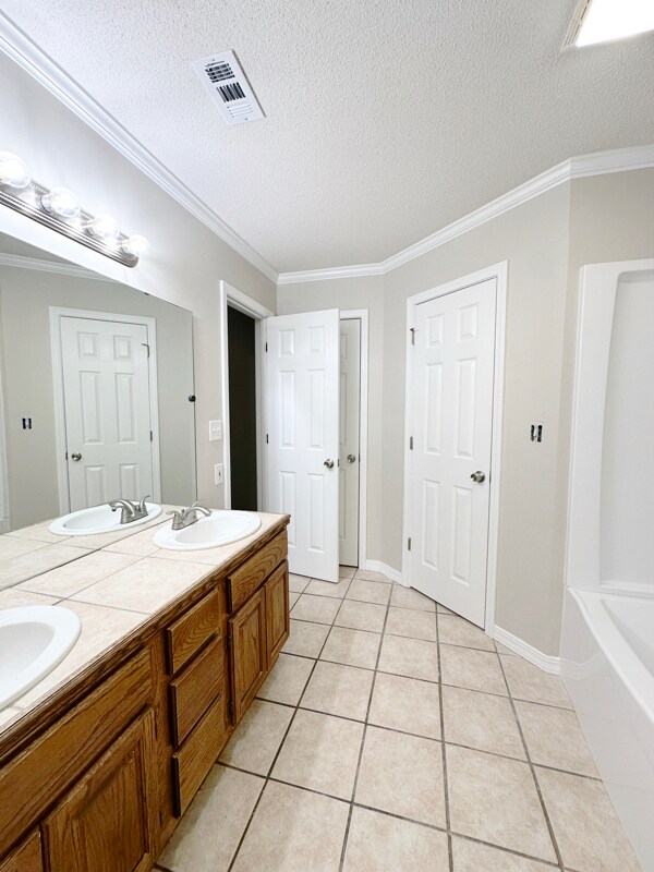 Foto del edificio - 405 Goodhope Rd