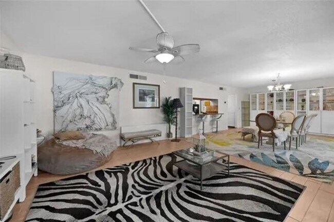 Foto del edificio - 2514 SW 14th Dr