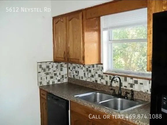 Building Photo - 5612 Neystel Rd