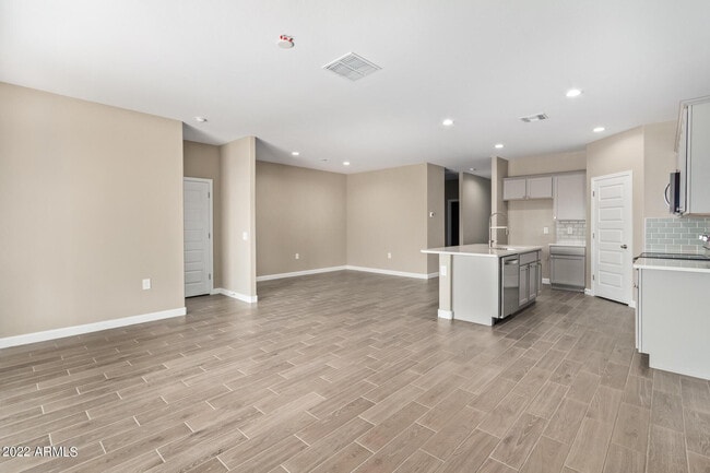 Building Photo - 24147 W Verlea Dr