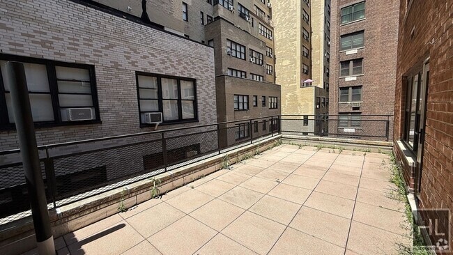 Building Photo - EAST 56 STREET