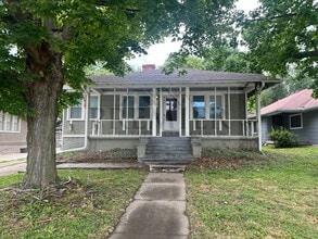 Building Photo - 307 SW 15 St