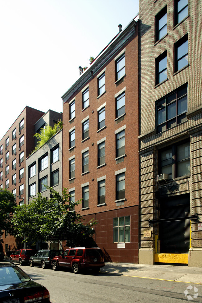 Foto del edificio - Gramercy East Condominiums