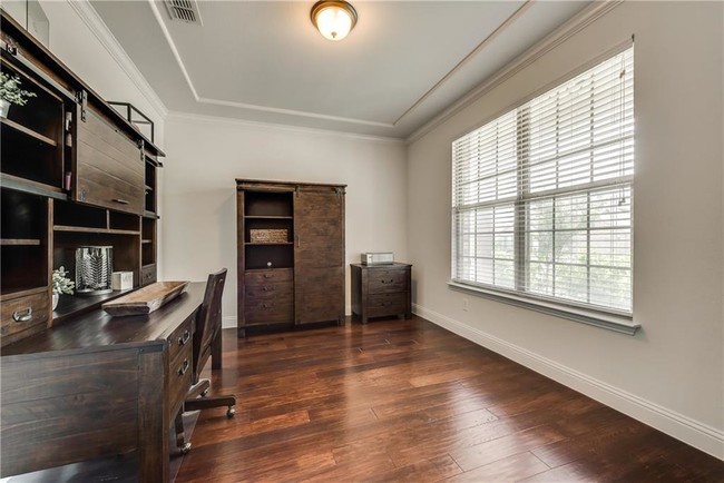 Building Photo - 2408 Marshbrook Dr