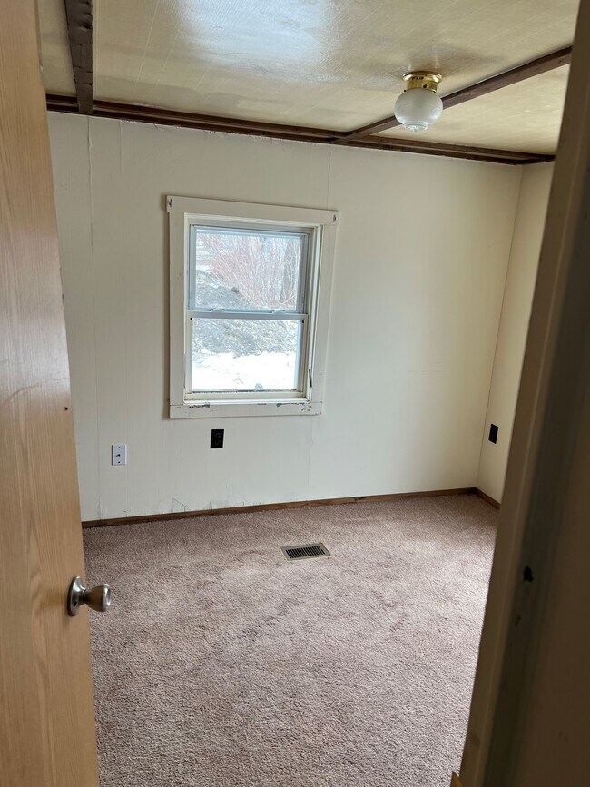 3 Linkin Park, Corinna, ME 04928 Apartments in Corinna, ME